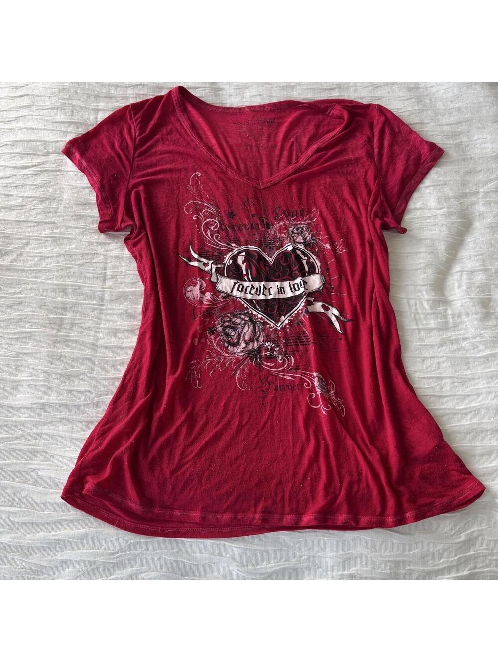 Women's Red and Burgundy Tshirt